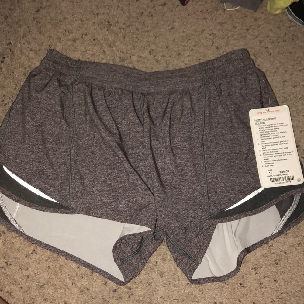 LULULEMON SHORTS!!